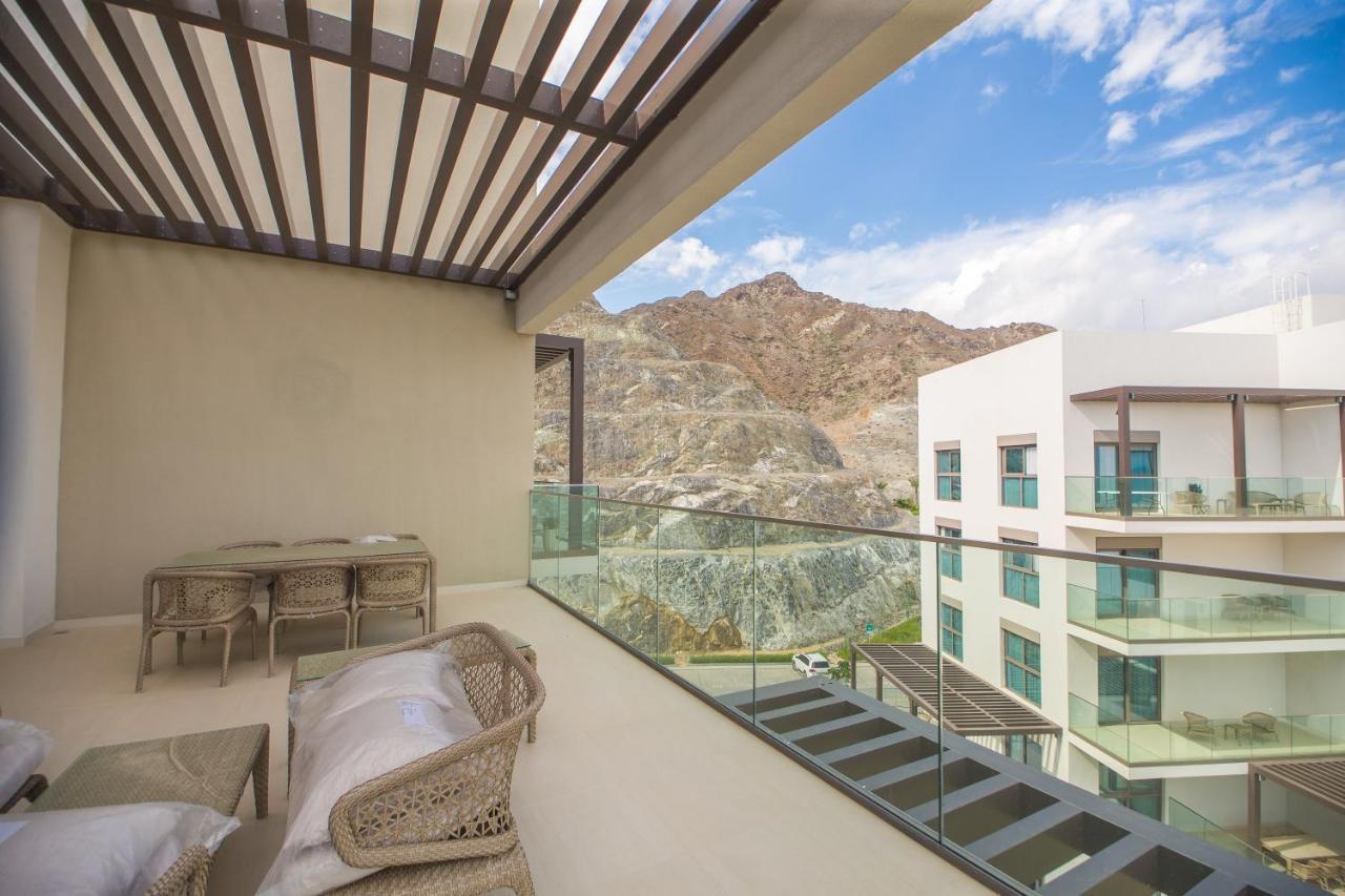 Al Aqah Luxury Apartment W/ Sea Views At Address Residences Эль-Фуджайра Экстерьер фото